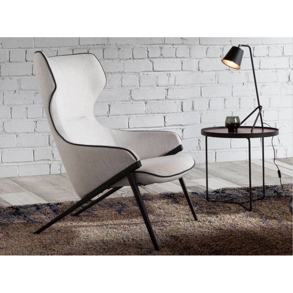 Taalkunde teller Bloesem Relax fauteuil met zwarte stalen structuur met een innovatief design