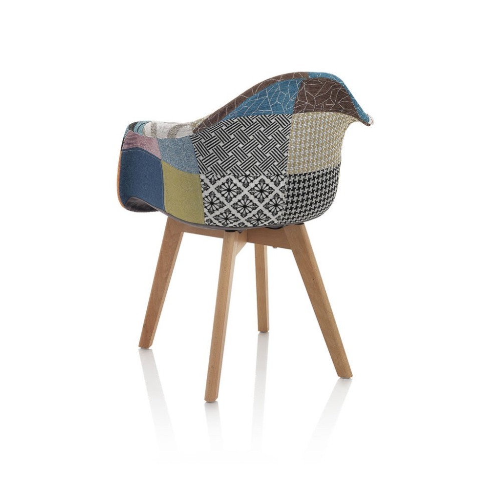 Woonkamerfauteuil met patchwork om leven en kleur aan uw ruimtes te geven