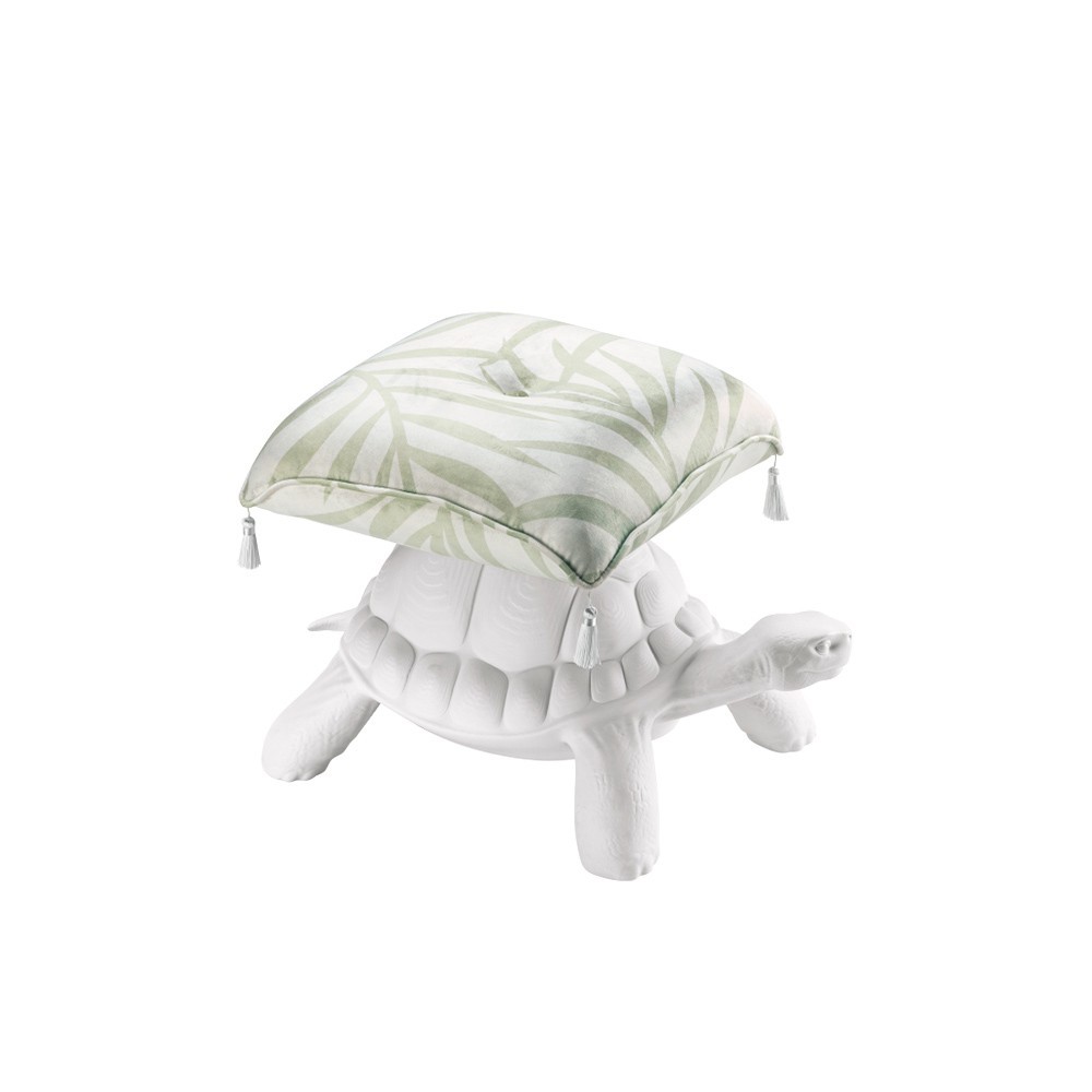 Turtle Carry Pouf od Qeeboo bijele boje