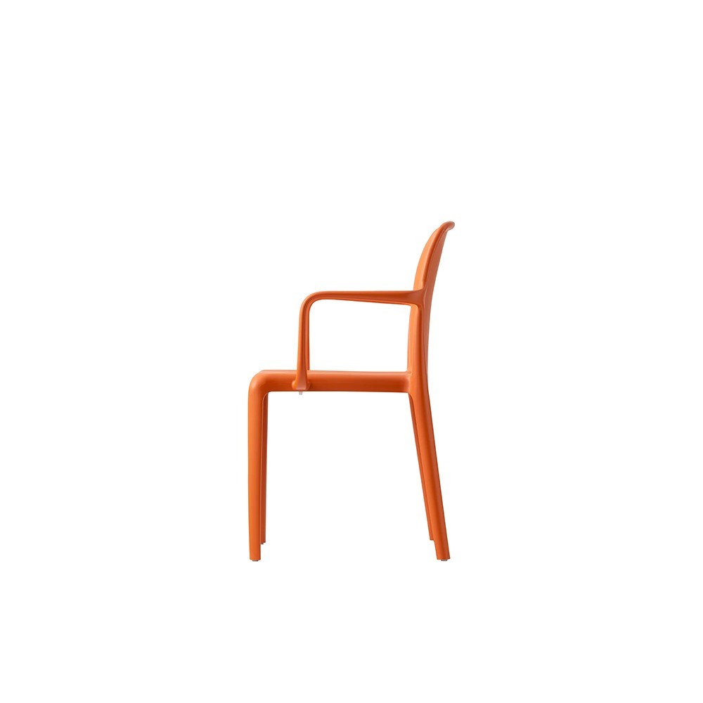 Connubia Bayo modern and colorful chair with armrests | kasa-store