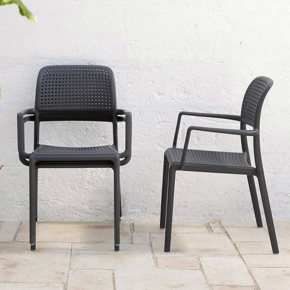 Chaise La Seggiola Boreale en polypropylène différentes finitions