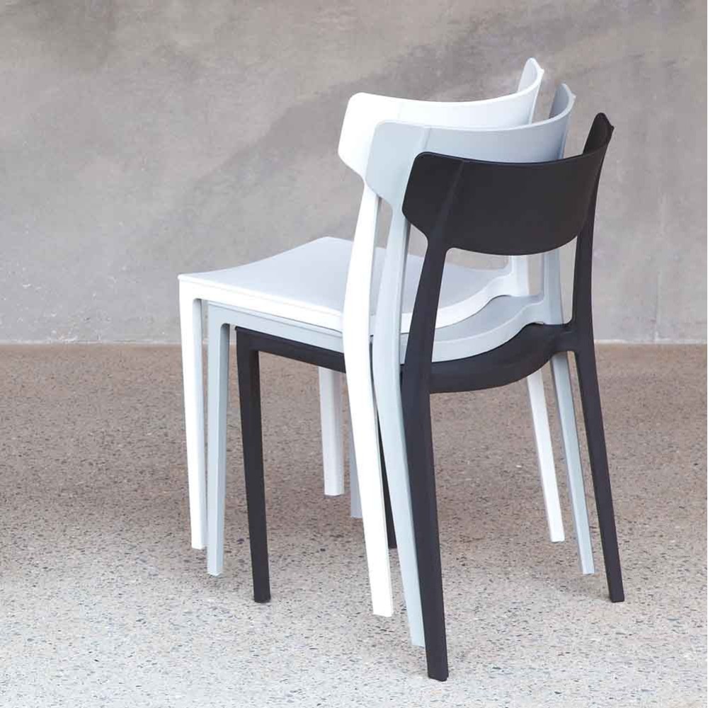 Silla de exterior apilable City Life de La Seggiola | kasa-store