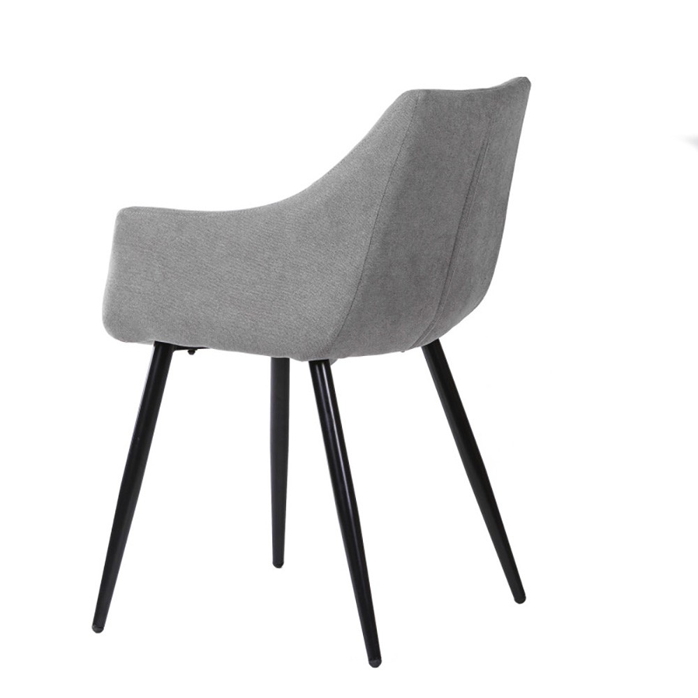 Chaise Fiona avec accoudoirs de Somcasa | Kasa-magasin