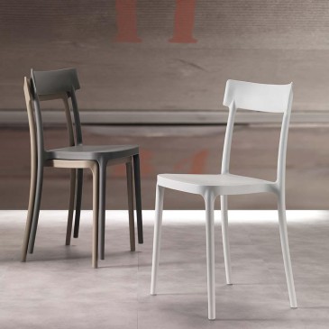 The Corsocomo chair in polypropylene