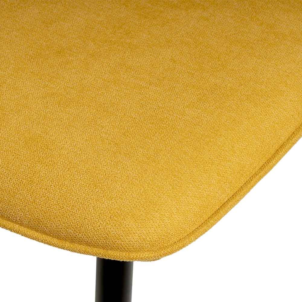 Upholstered chairs with metal leg structure