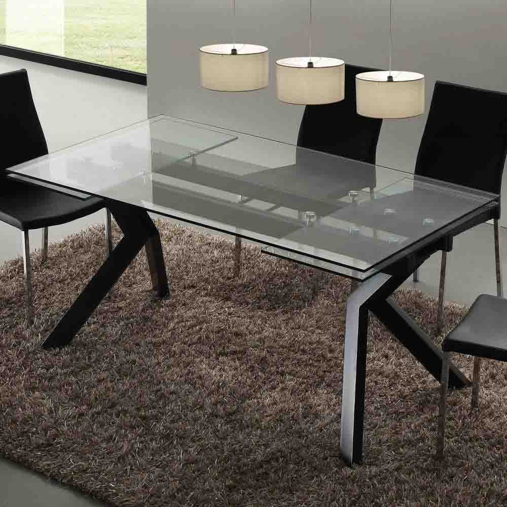 La Seggiola offers us an economical glass table