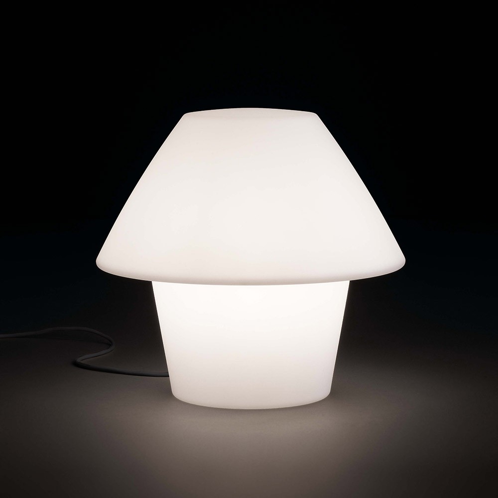 Lampe d'extérieur simple ou avec structures de support