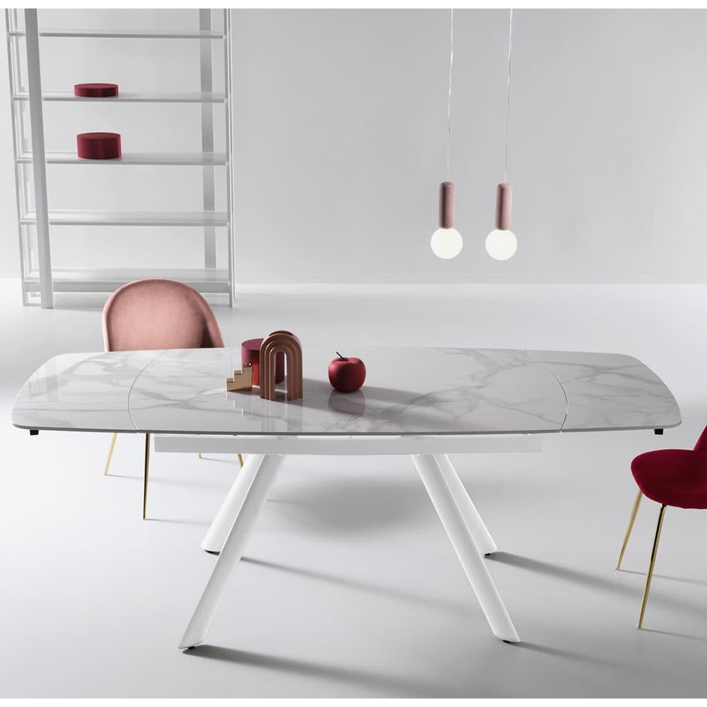 Table extensible Terence par Ikone Casa, confort maximum