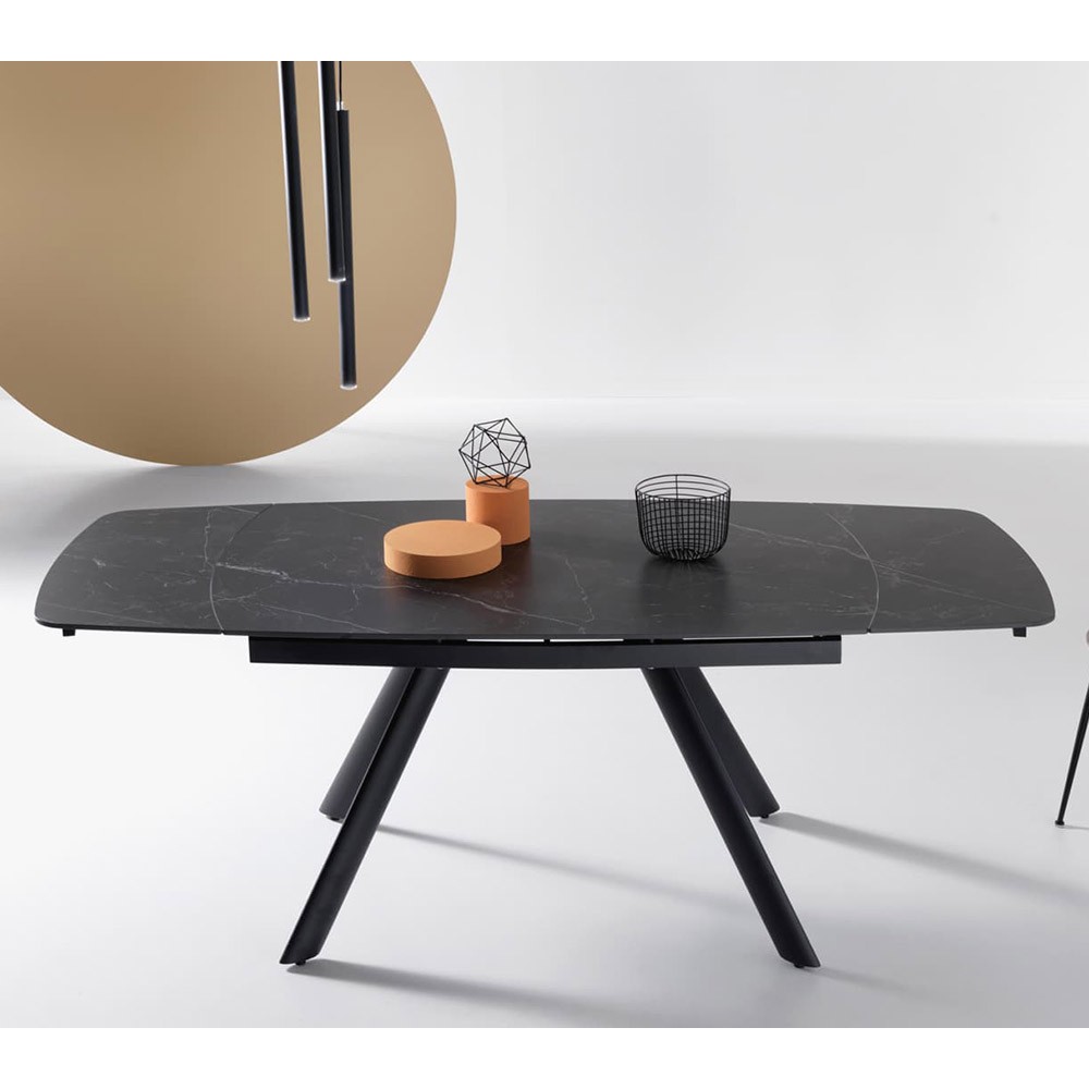 Terence extendable table by Ikone Casa maximum comfort