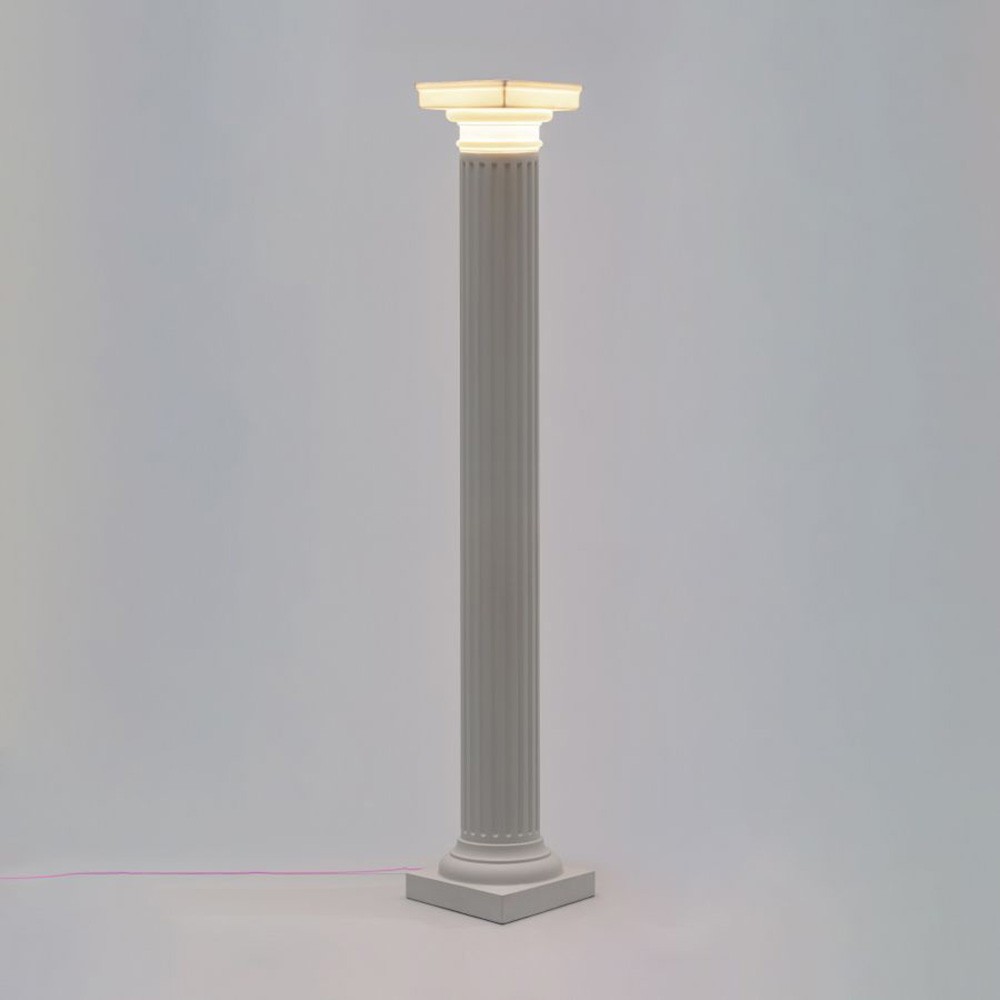 Seletti Las Vegas Tall Lamp | Modern design and suggestive light for your spaces