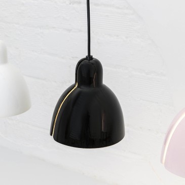 Verleihen Sie Ihren Räumen einen Hauch von Raffinesse mit der Lampe „Venice“.