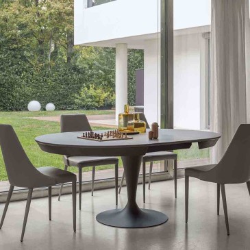 Sun extendable table by Altacom: design and refinement