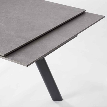 Jarkko extendable design table for a lunch in style