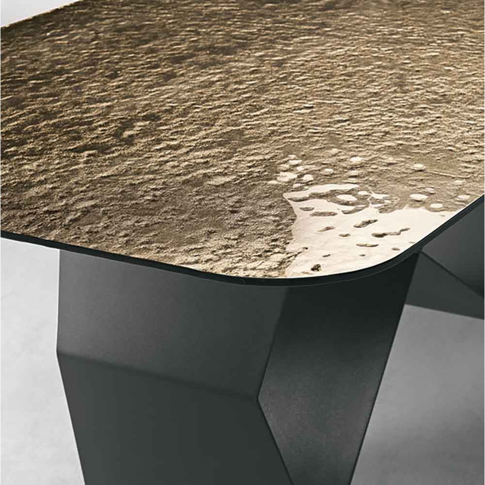 Karl dining table by Capodarte in hammered glass | kasa-store