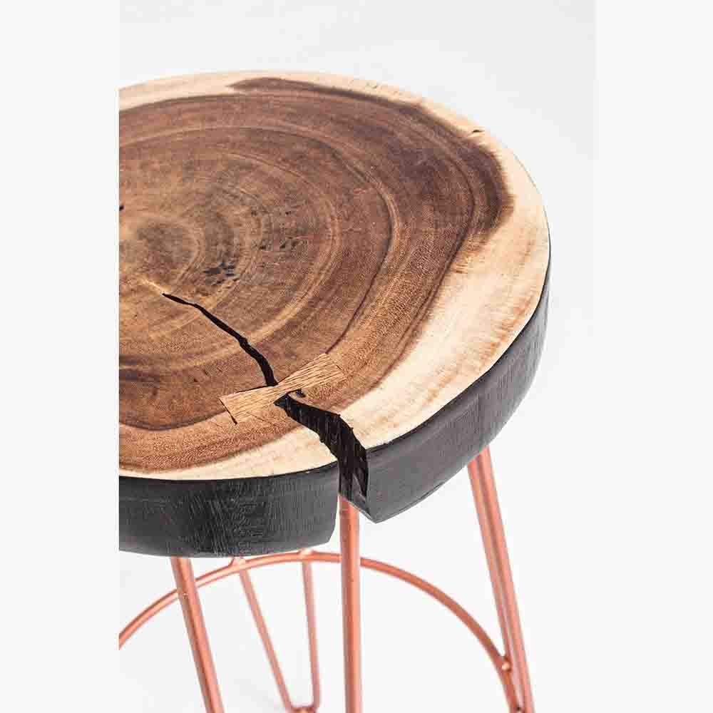 Tabouret de style industriel adapté aux pubs et pubs