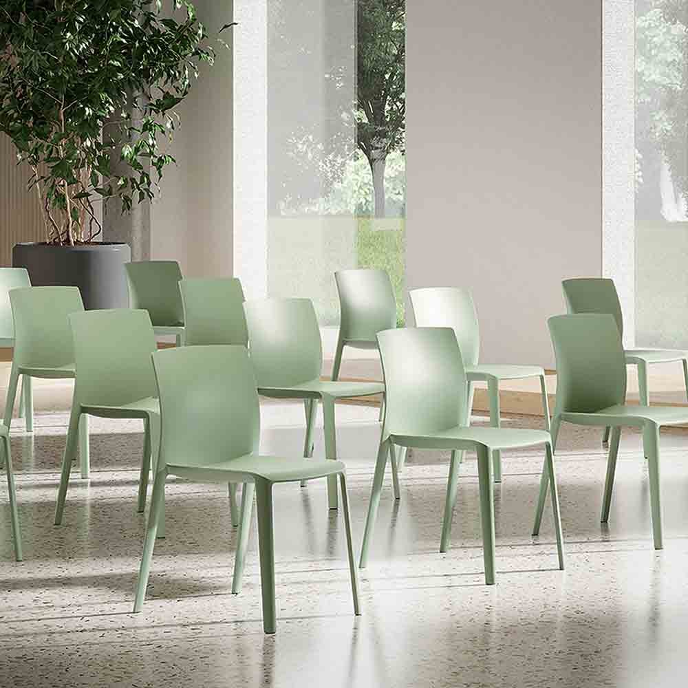 Klia: Modern chair in polypropylene | Design, functionality and resistance | Kastel