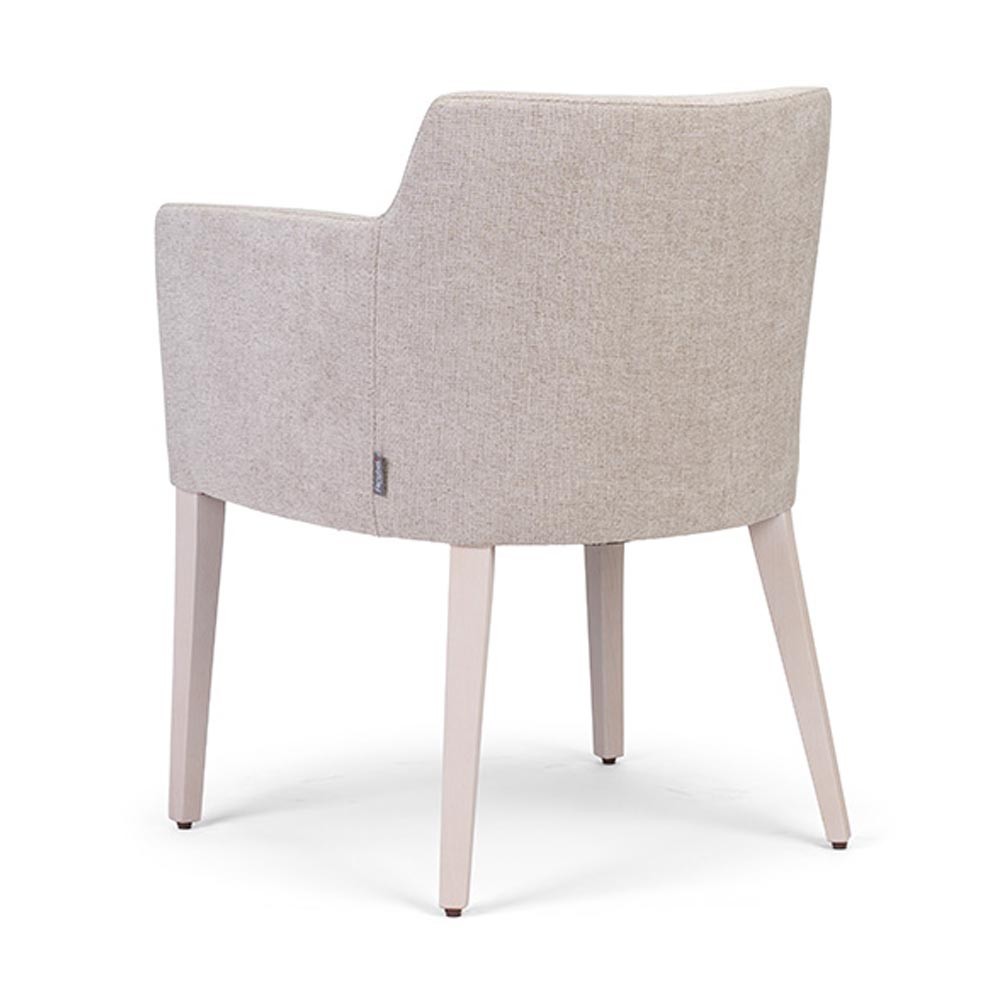 Jasy Maple Fenabel armchair: Maximum comfort and elegant design