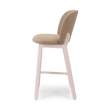 Modern Design and Functionality: Arco Bar Stool by Fenabel