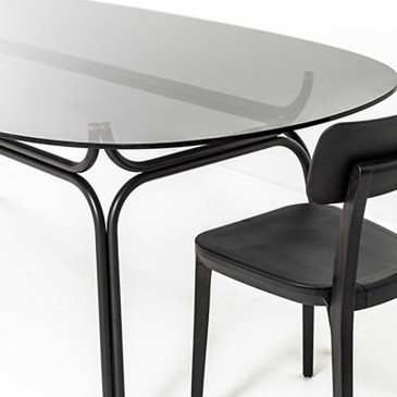 Minottiitalia Tubular Table: Elegans och funktionalitet för ditt hem