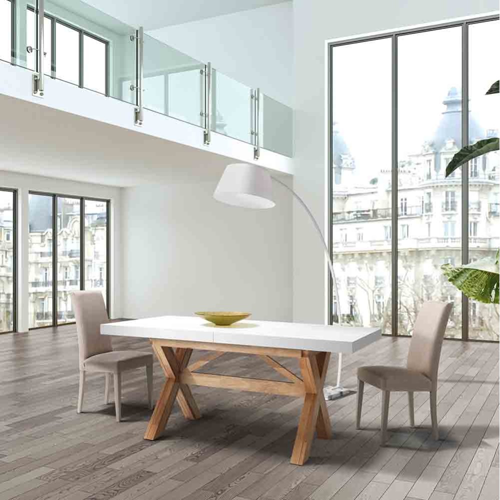 Table extensible de style nordique en bois massif | Oreste Luchetta