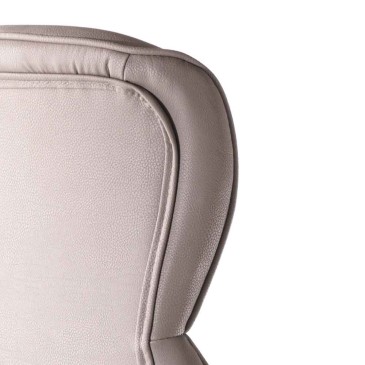 Sillón de oficina Penty de Tomasucci disponible en dos acabados