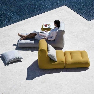 Sit Pool di OGO | Relax modulare per interni ed esterni