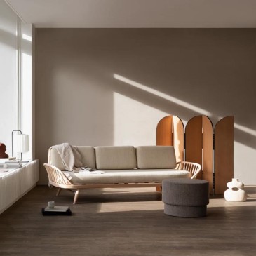 Τριθέσιος καναπές Studio Couch by L. Ercolani: Nordic design