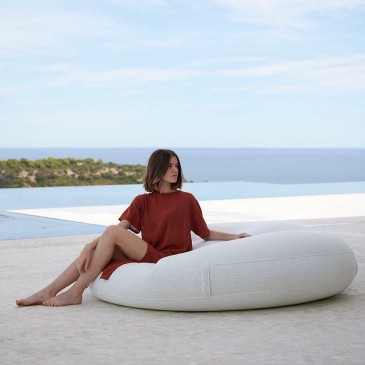 Pouf Maria by Ogo: Durable 3D canvas, indoor/outdoor