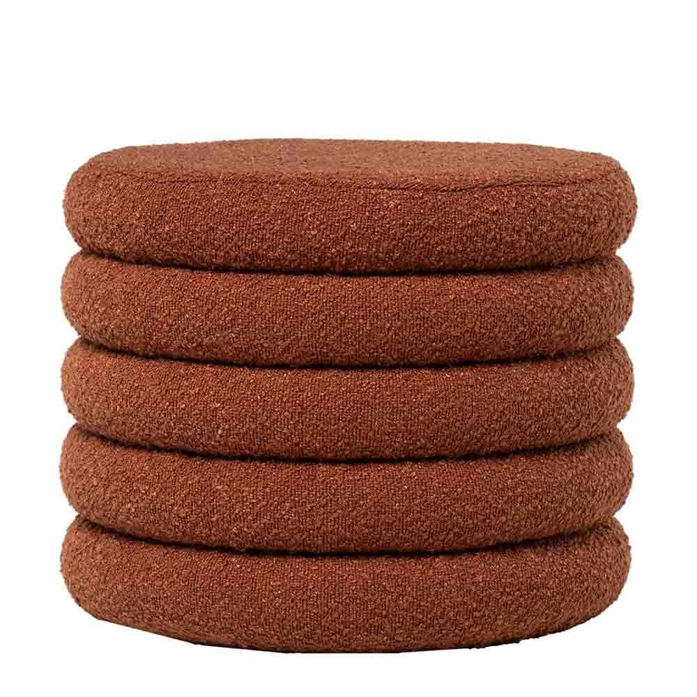 Pouf de rangement Harry de Somcasa recouvert de tissu shearling