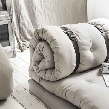 Buckle-Up: Den perfekte konvertible futon til ethvert rum