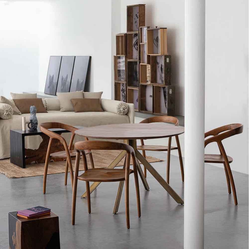 Teak wood chair suitable for Scandinavian environments | Kasa-Store