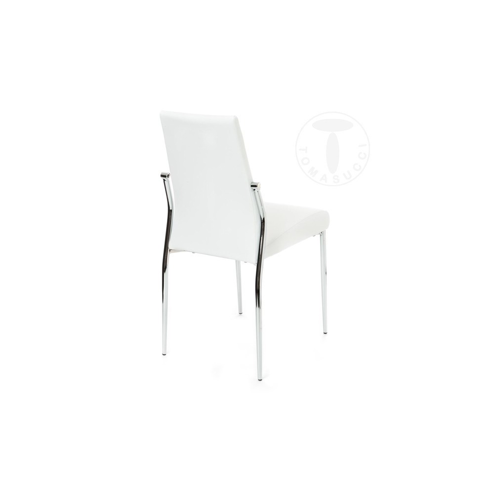 Suite de 4 chaises Margò de Tomasucci avec structure en métal chromé recouverte de cuir synthétique disponible en trois couleurs