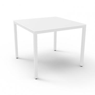 Table d'extérieur carrée et empilable Barcino Compact en aluminium peint liquide disponible en deux finitions