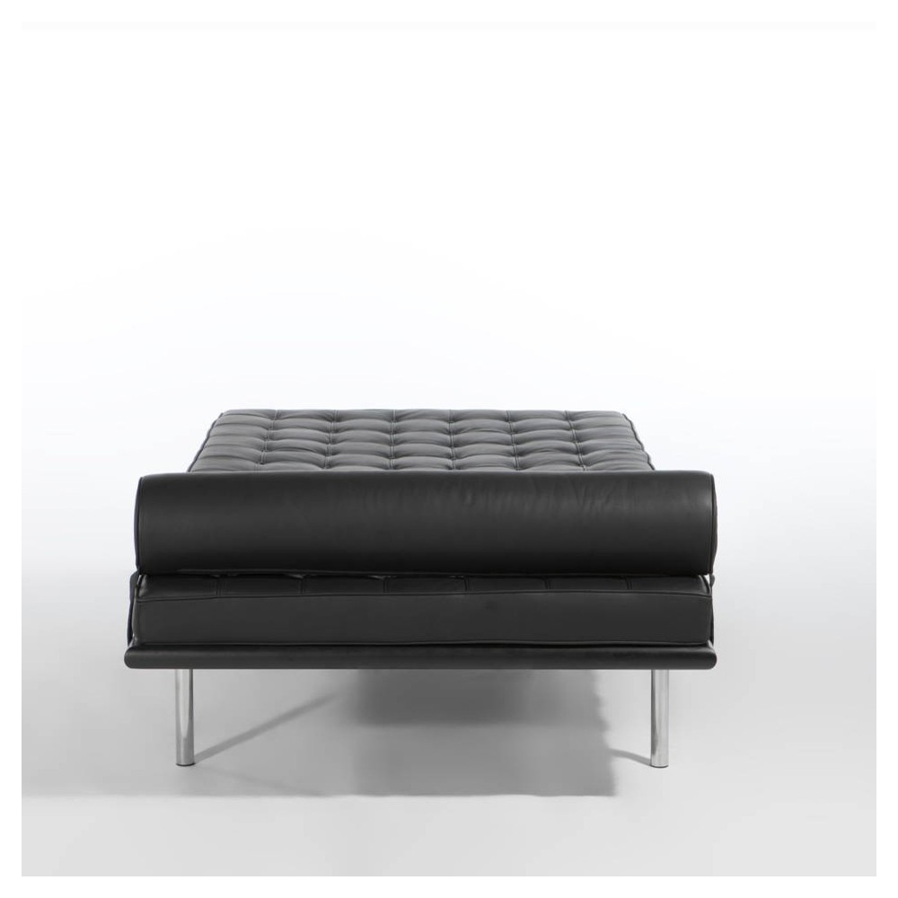 Re-edition of Barcellona day room bed by Ludwig Mies van der Rohe in genuine Italian leather